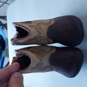 Newborn cowboy boots